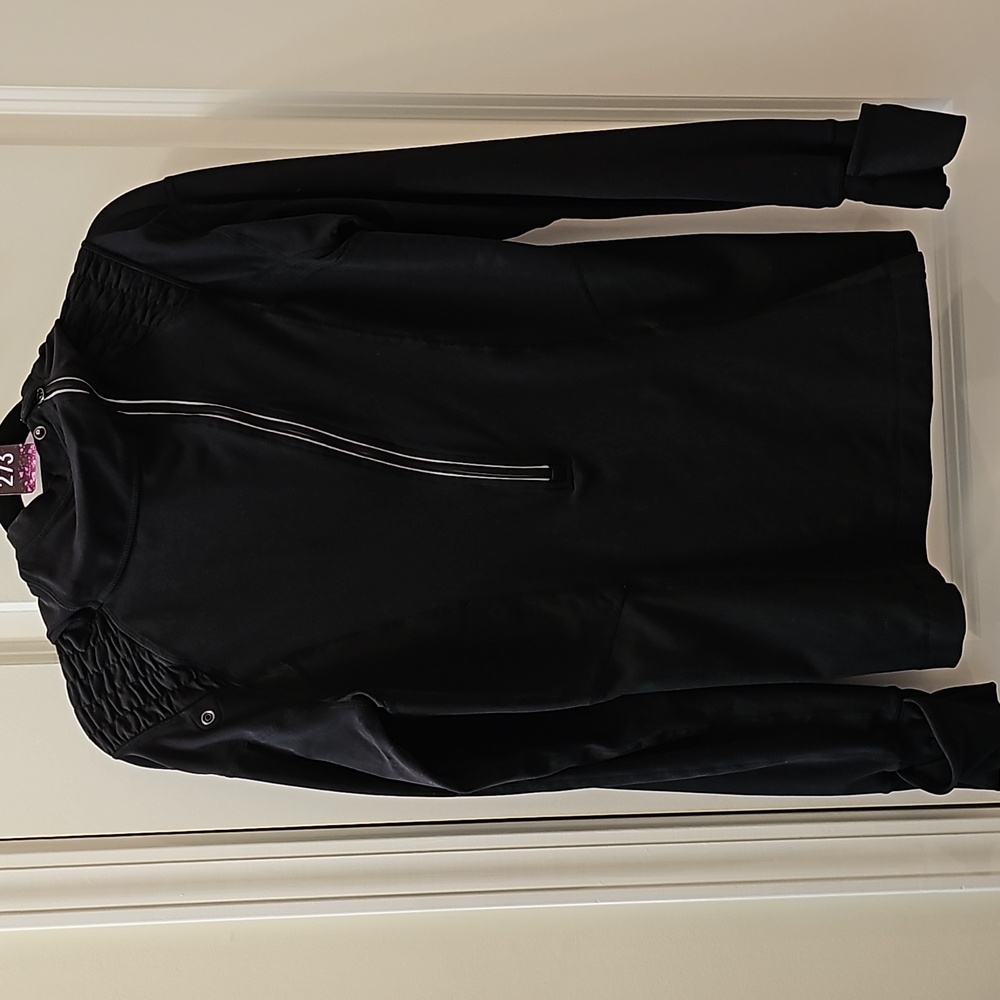 362. Lululemon For It  1/2 zip pullover